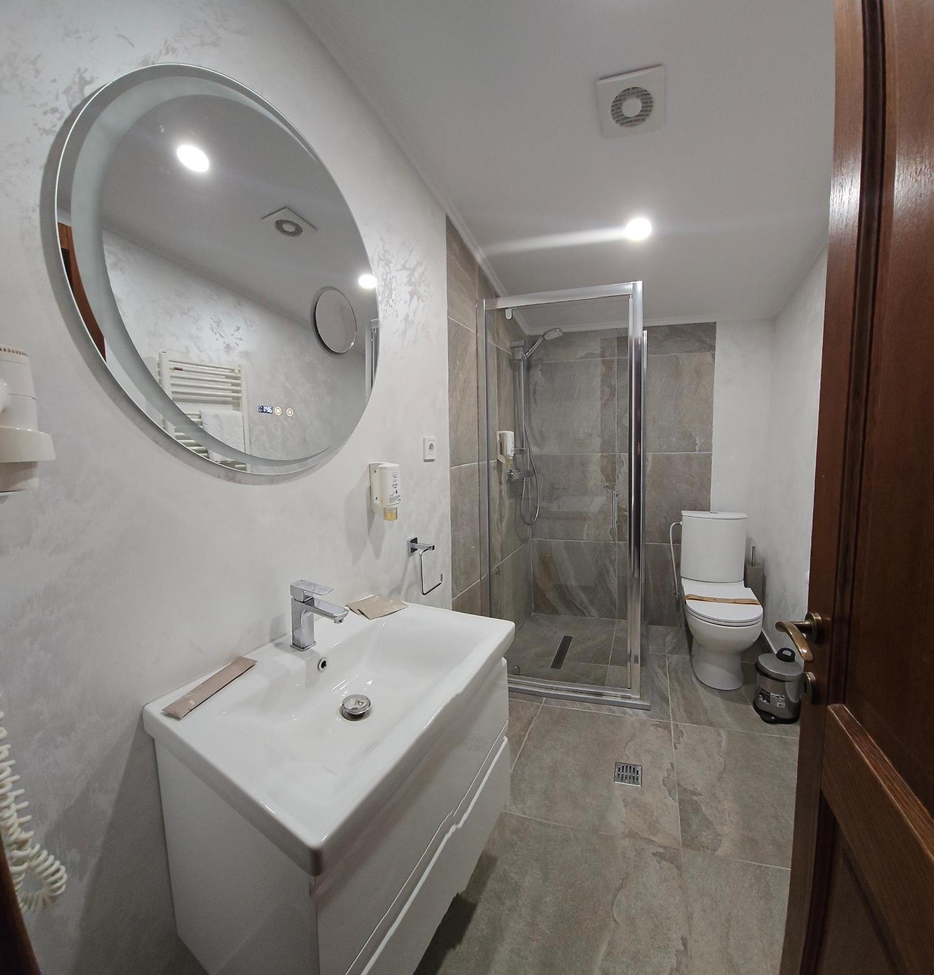Pensiune Heavens Braila Exterior photo