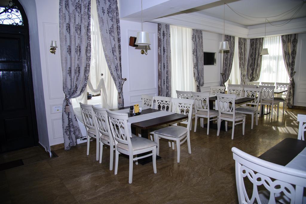 Pensiune Heavens Braila Exterior photo